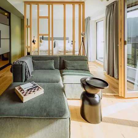 Apartment Kabinett Boutique Krov